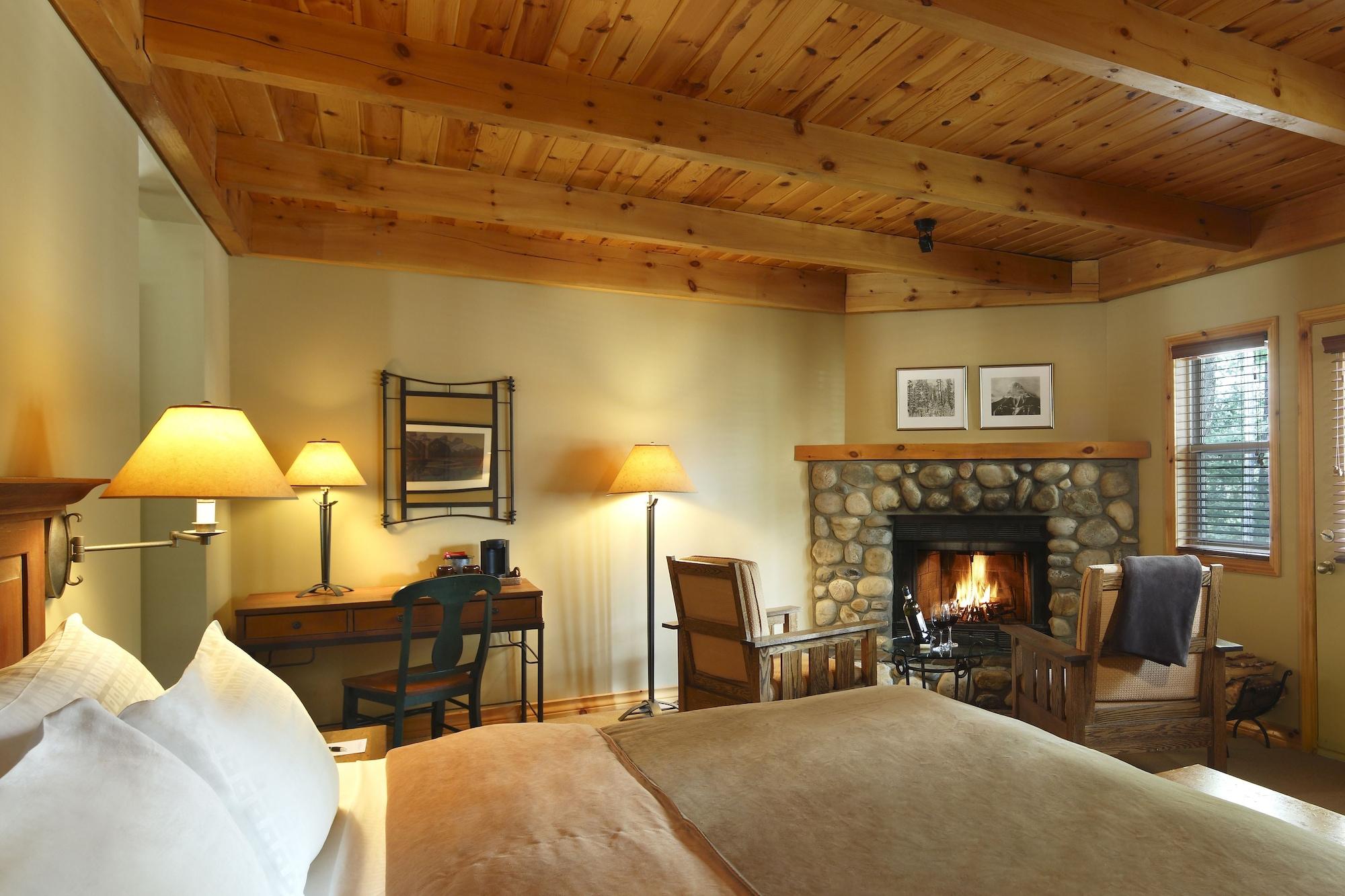 Buffalo Mountain Lodge Banff Exterior foto